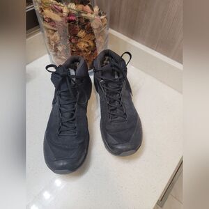 Arteryx Aerios Fl 2 mid GTX Size 9